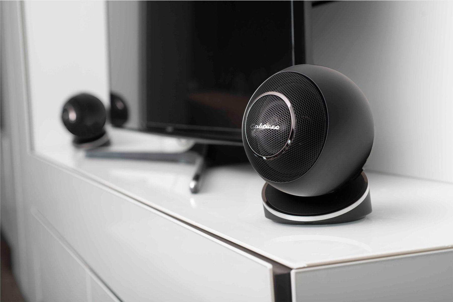 Cabasse eOle 4 Satellite Black