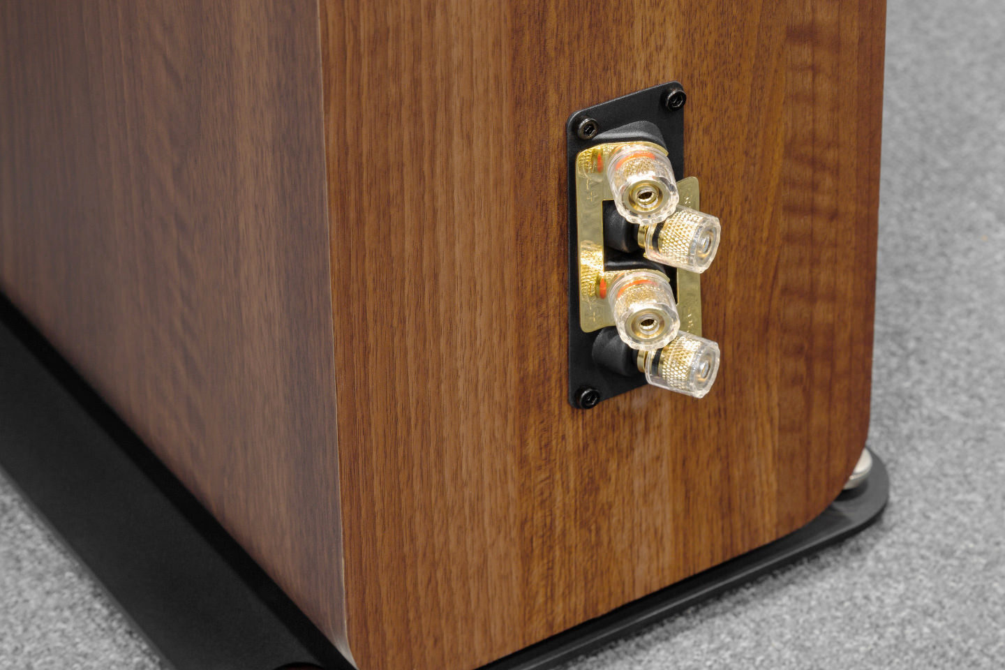 Wharfedale D330 Rosewood